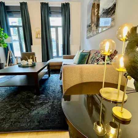 Oneluxstay Near Fashion District * 안트베르펜