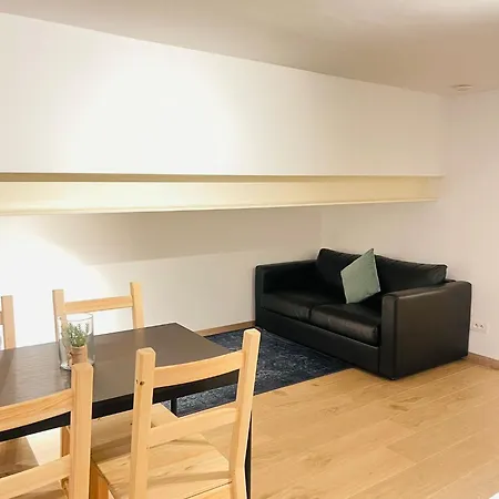 Oneluxstay Near Fashion District 안트베르펜