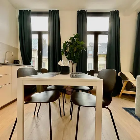 Oneluxstay Near Fashion District 안트베르펜